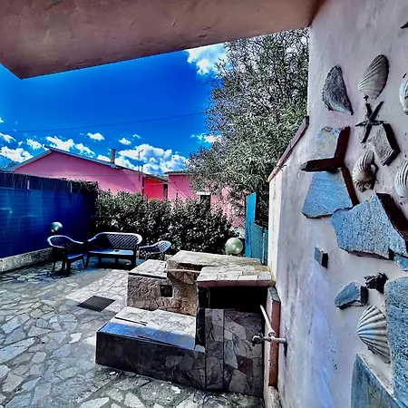 Apartmán Iss Travel, Casa Li Bandi In San Teodoro, 6 Beds, Air Conditioning And Private Outdoor Area