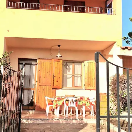 Iss Travel, Casa Li Bandi In San Teodoro, 6 Beds, Air Conditioning And Private Outdoor Area Apartment San Teodoro (Sardinia)